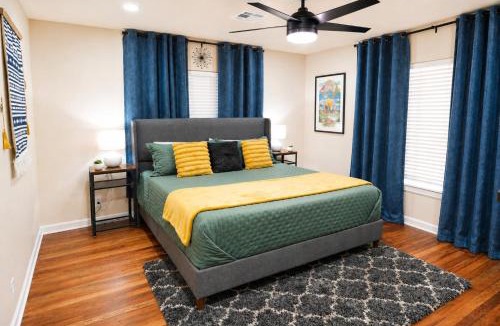 Chickasha House | The Pinewood House Near USAO Close to Downtown