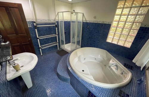 Ciloto Hotel | The Pinewood Lodge & Organic Farm