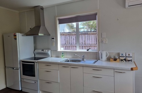 Tokoroa Cottage | The Pink House