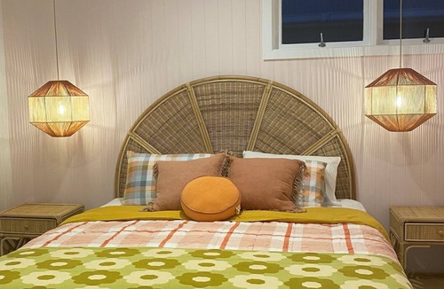 Lorne Cabin | The Pink Lodge 3 Bed