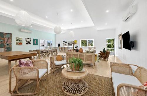 Lorne House | The Pink Lodge