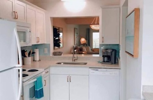 Oceanmarsh Subdivision Apartment | The Pink Pelican