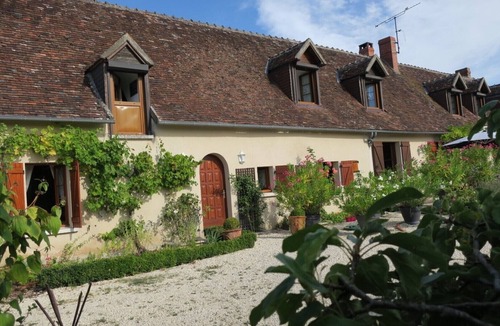 Azay-le-Ferron House | THE PINK ROOM *