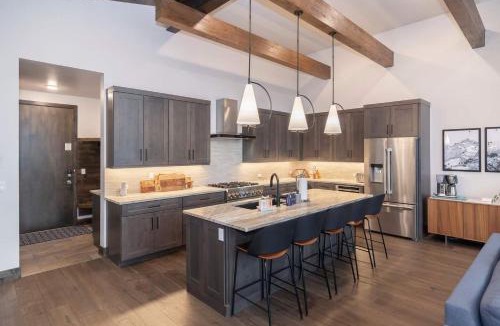 Winter Park Ski Chalet | The Pinnacle