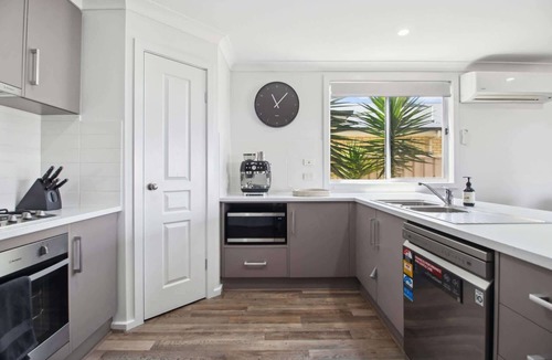 Seymour House | The Pit Stop Tailem Bend