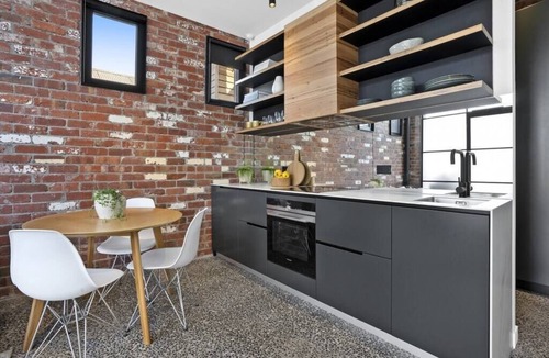 Geelong West Apartment | The Pix Studio Modern Industrial Stay