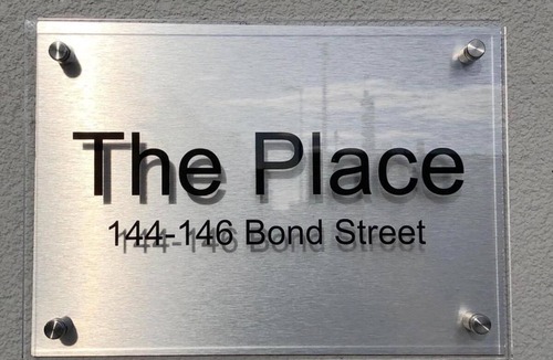 South Shore Apartment | The Place Apartment 6