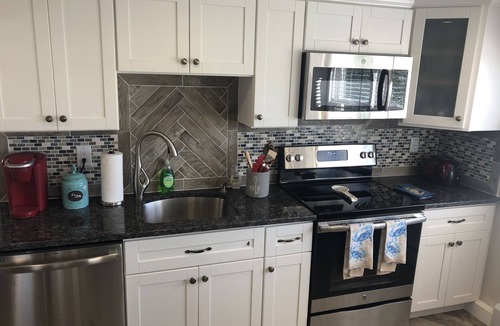 Ocean Bluff-Brant Rock House | "THE PLACE AT SUNRISE BEACH"