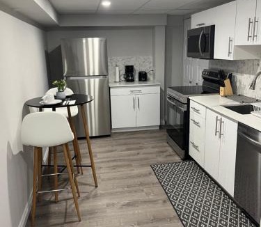 Fort Gary House | The Place