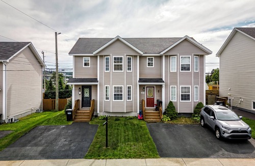 St. John's House | The Place: Centrally Located Chic and Stylish Home