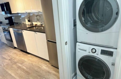 Downtown Apartment | The Place downtown Silver Spring