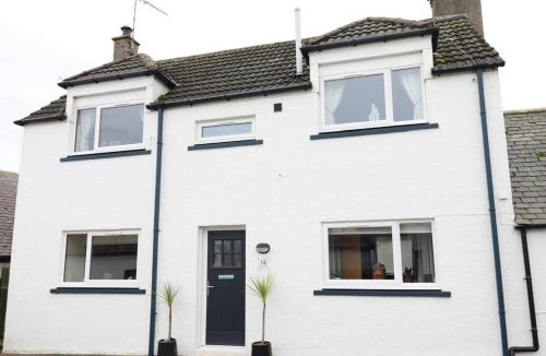 Johnshaven House | The Place