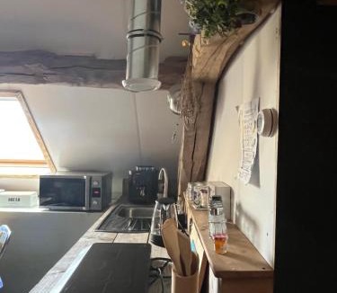 Lormes Apartment | The Place to Be