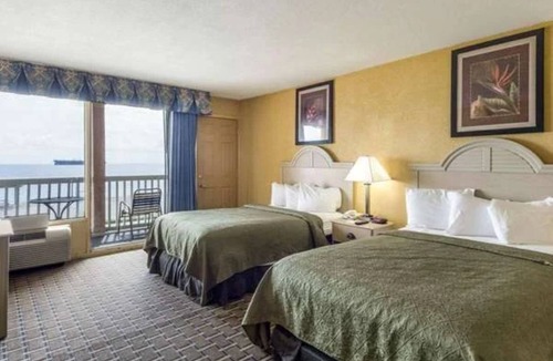 North Beach Hotel | The Plaza at North Beach Corpus Christi
