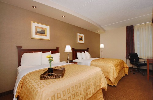 Hagerstown Hotel | The Plaza Inn & Suites