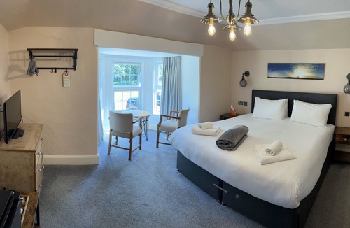 Marsham Hotel | The Plough Inn