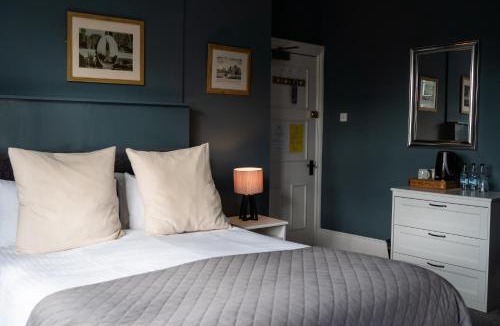 Itchen Abbas Hotel | The Plough Itchen Abbas