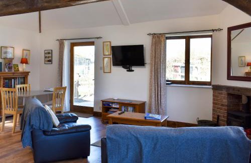 Compton House | The Plough Shed- 24493