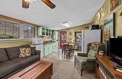 Clanton Cottage | The Poet’s Hideaway: A Standalone Forest & Water Escape, Lake Mitchell, Clanton