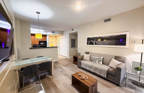 Florida Center Apartment | The Point Resort Orlando