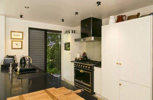 Acacia Bay Cabin | The Point Villas