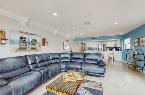 Indian Shores House | The Pointe 301