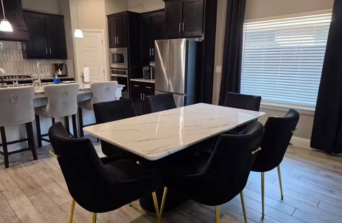 Odessa House | The Polished Pearl