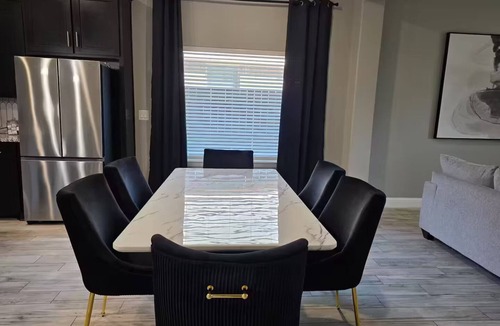 Odessa House | The Polished Pearl