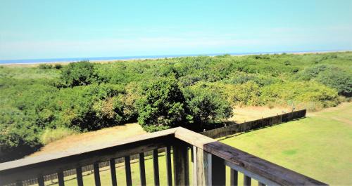 Ocean Shores Resort | The Polynesian Resort