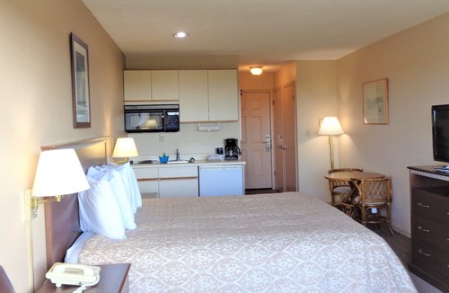 Ocean Shores Resort | The Polynesian Resort