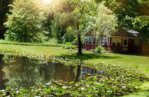 Austinburg House | The Pond Cottage at Rustic River