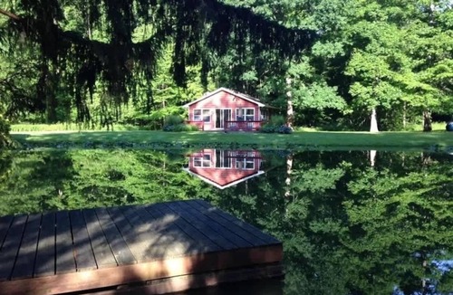 Austinburg House | The Pond Cottage at Rustic River