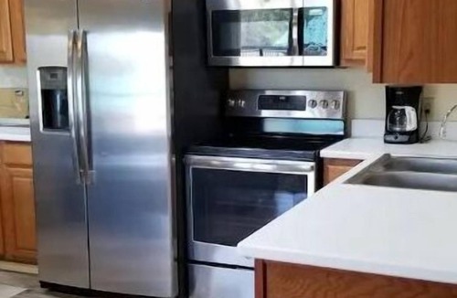 Pennington House | The Ponderosa- Group and Family gathering place