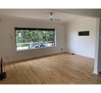 Seacliff Park House | The pool Beach house