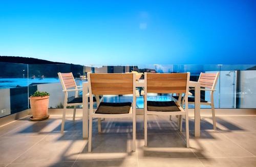 Vis Villa | The Pool House Vis