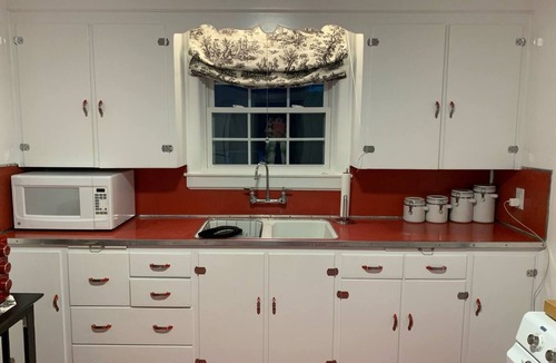 Elizabethtown House | The Poplar: A Downtown Historic Home