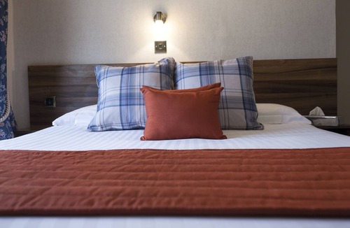 Moulton Hotel | The Poplars Moulton