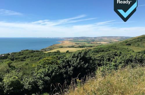 Newport House | The Poppies