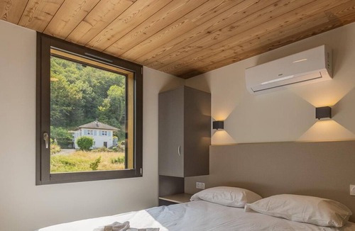 Conjux House | THE PORT CHALET - SPOUSE