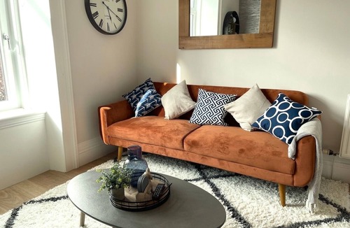 Greenock Apartment | The Portside Apartment