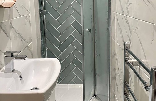 Greenock Apartment | The Portside Apartment