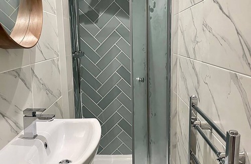 Greenock Apartment | The Portside Apartment