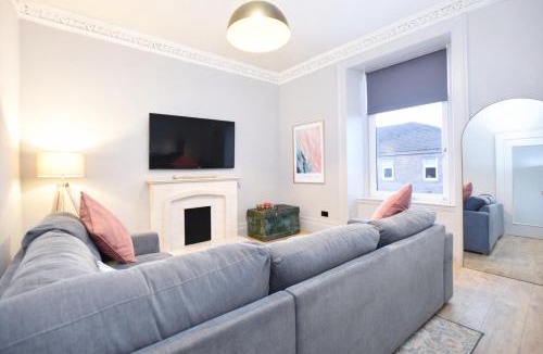 Greenock Apartment | The Portside Apartment