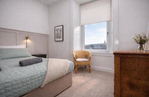 Greenock Apartment | The Portside Apartment