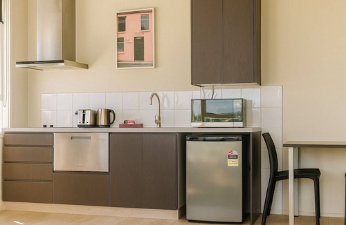 Porirua Hotel | The Post Hotel