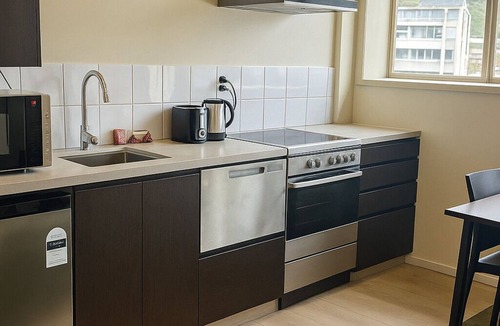 Porirua Hotel | The Post Hotel