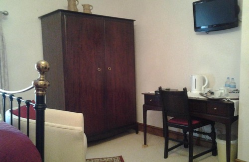 Ibstock Bed & Breakfast | The Post House