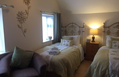 Ibstock Bed & Breakfast | The Post House