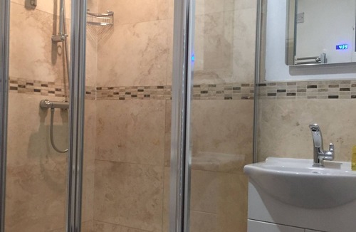 Ibstock Bed & Breakfast | The Post House