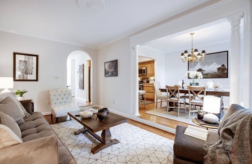 West End House | The Potomac - All En-Suite Baths + 2 Parking